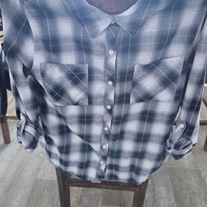 Men's Black and Gray Plaid Shirt